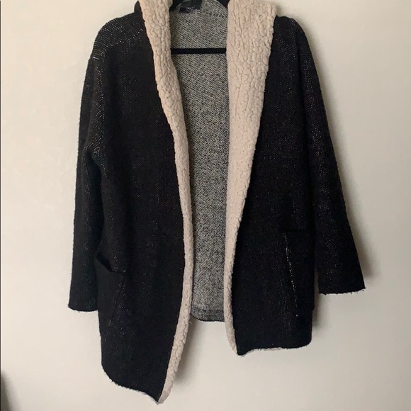 Zara Faux Shearling Hooded Cardigan - Picture 5 of 6